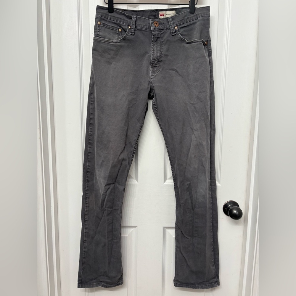 Wrangler Straight Fit Gray Jeans | Men’s 30x32 | Stretch Denim